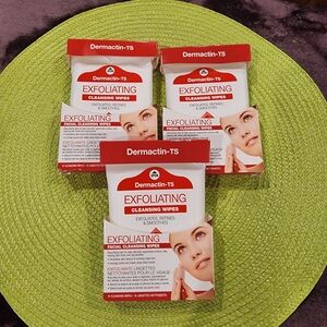 Dermactin-TS Exfoliating Cleansing Wipes Set